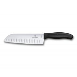 Cuchillo Santoku Swiss Classic, Blister. Color Negro. Hoja 17 Cm. Victorinox