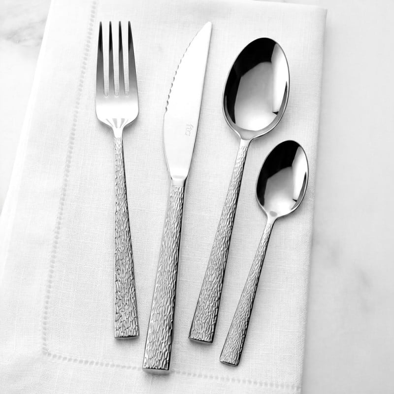 Set cuberteria 24 piezas...