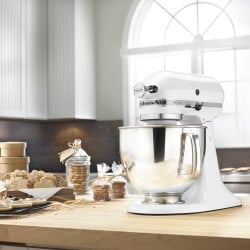 Batidora KitchenAid blanca 4,8 lt Artisan